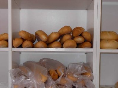 COMERCIO - PAN PANADERIA